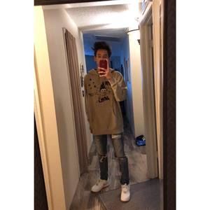 Meet your Posher, Viet